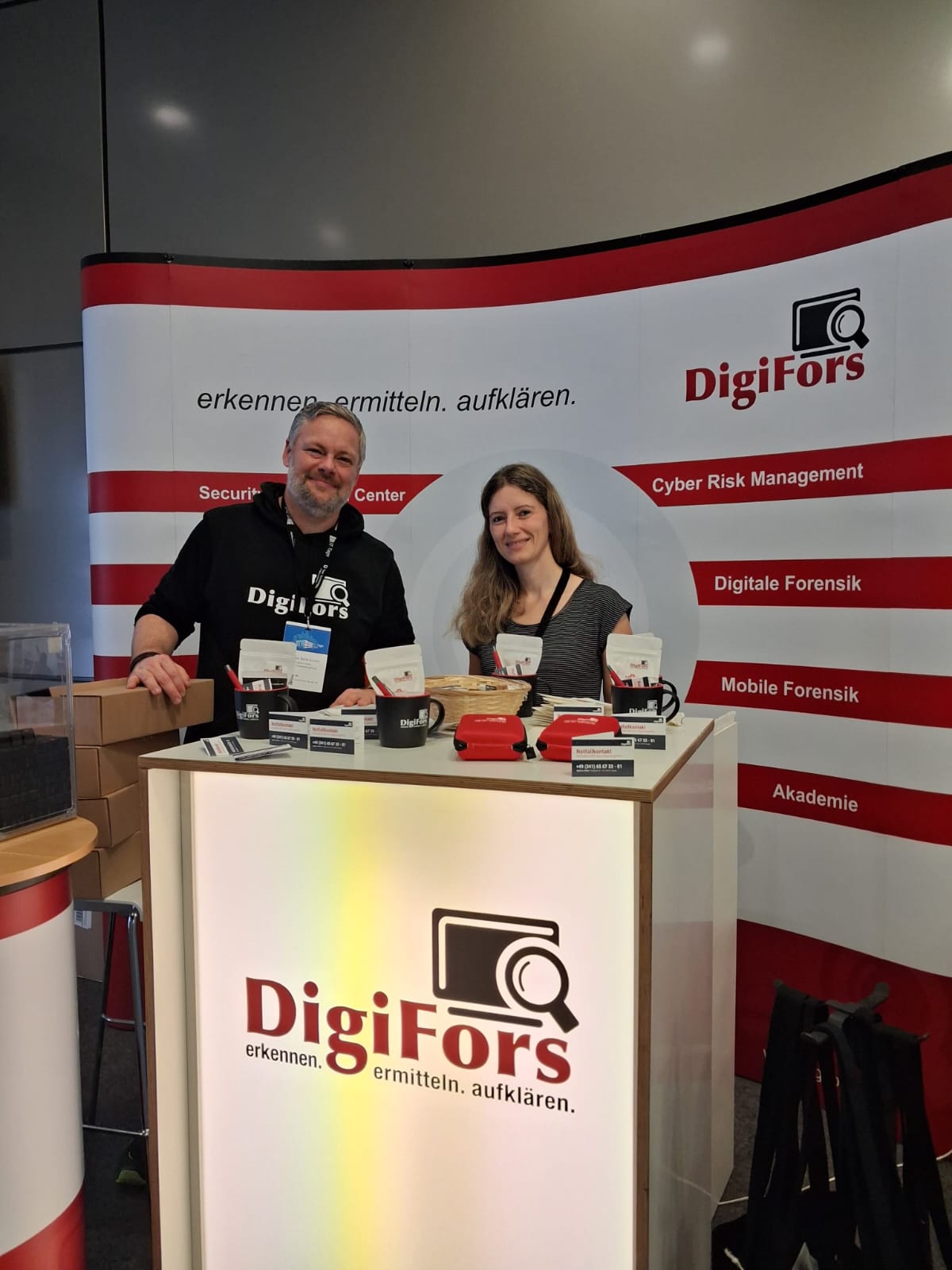 Zwischen SOC und Carrera-Bahn: DigiFors bei den IT-Tagen 2025 in Frankfurt 1 Zwischen SOC und Carrera-Bahn: DigiFors bei den IT-Tagen 2025 in Frankfurt IT-Tage